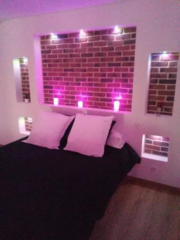 Magnifique Loft Avec Jacuzzi Et Sauna Privatif Ferriere-la-Grande Εξωτερικό φωτογραφία